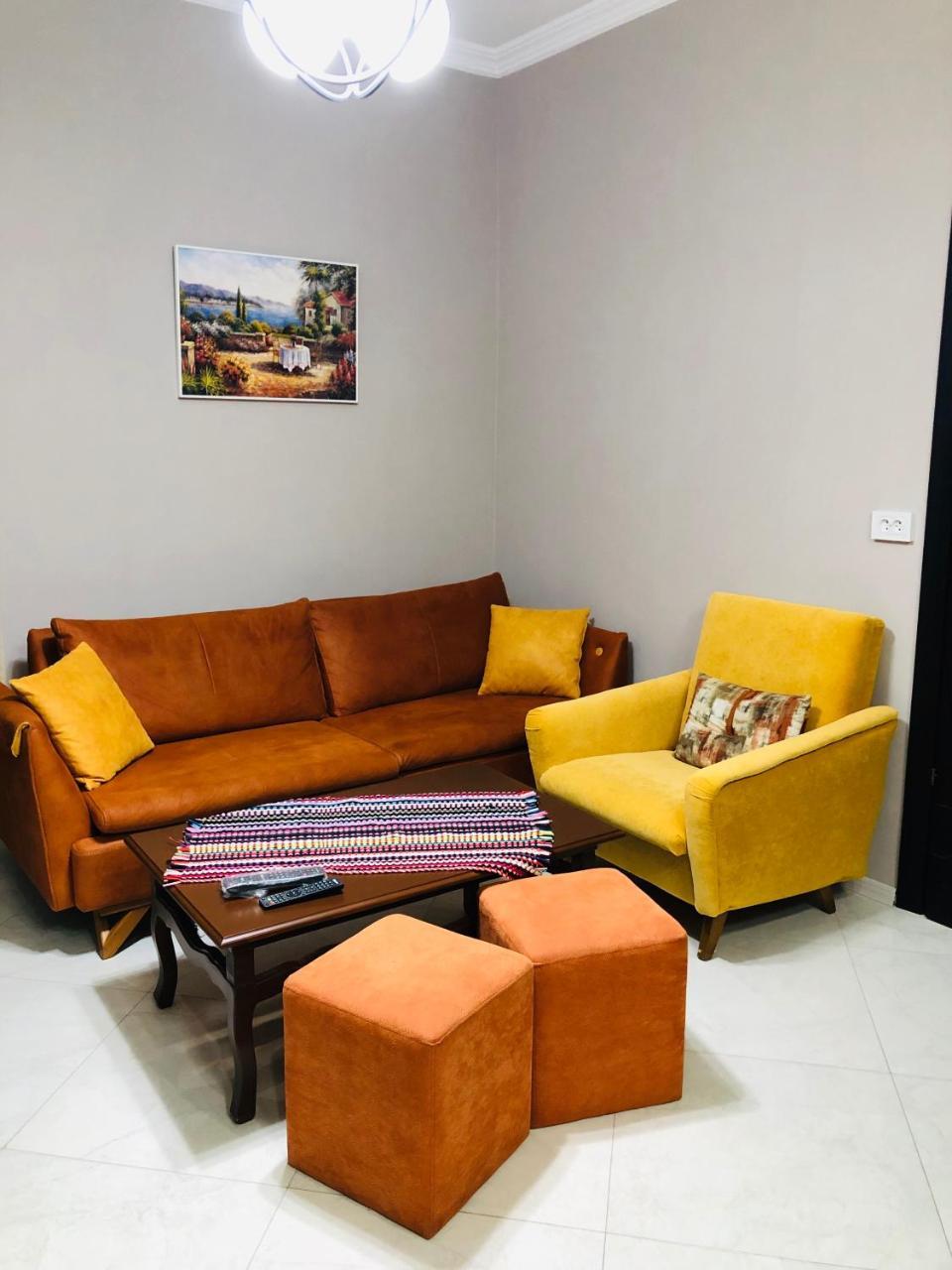 Chika Apartment Kutaisi Luaran gambar