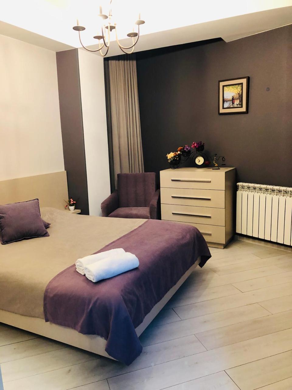 Chika Apartment Kutaisi Luaran gambar